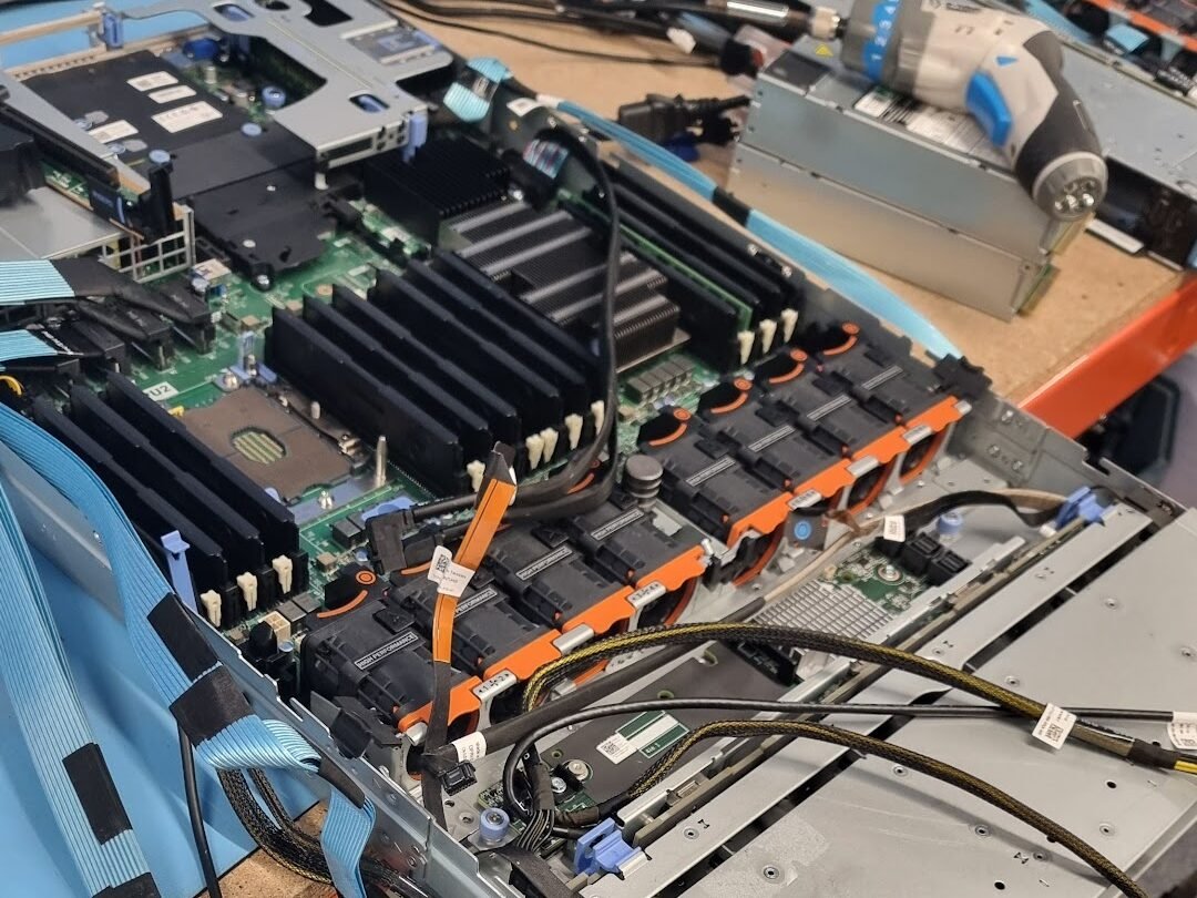 Server hardware diagnostics and component upgrades for small business IT systems in Hampshire, including data centre support and repairs